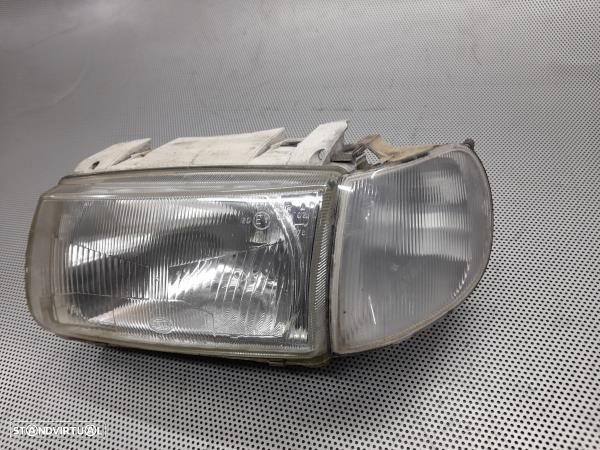 Otica / Farol Esq Volkswagen Polo (6N1) - 3