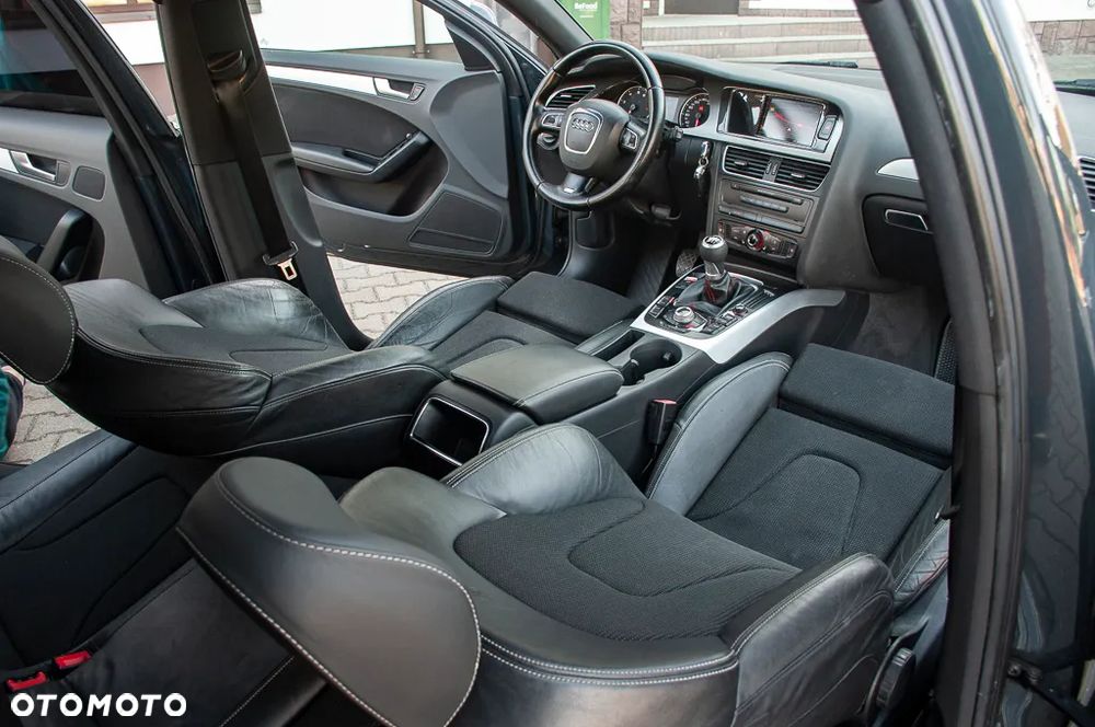 Audi A4 Avant 1.8 TFSI quattro S line Sportpaket (plus) - 31