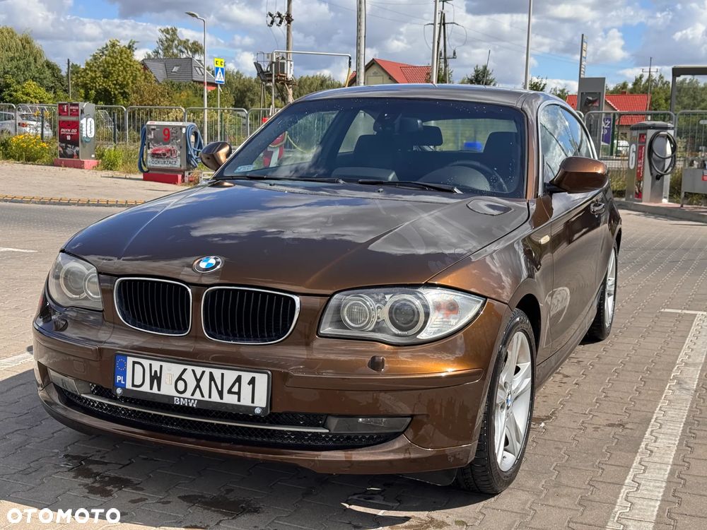 BMW Seria 1 118d DPF - 2