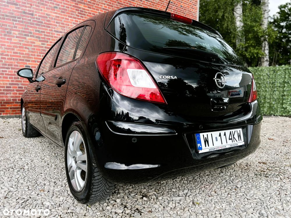 Opel Corsa - 32
