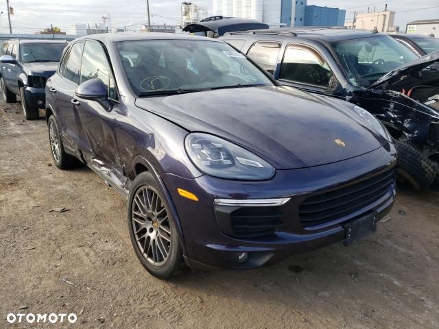 Porsche Cayenne Platinum Edition - 10