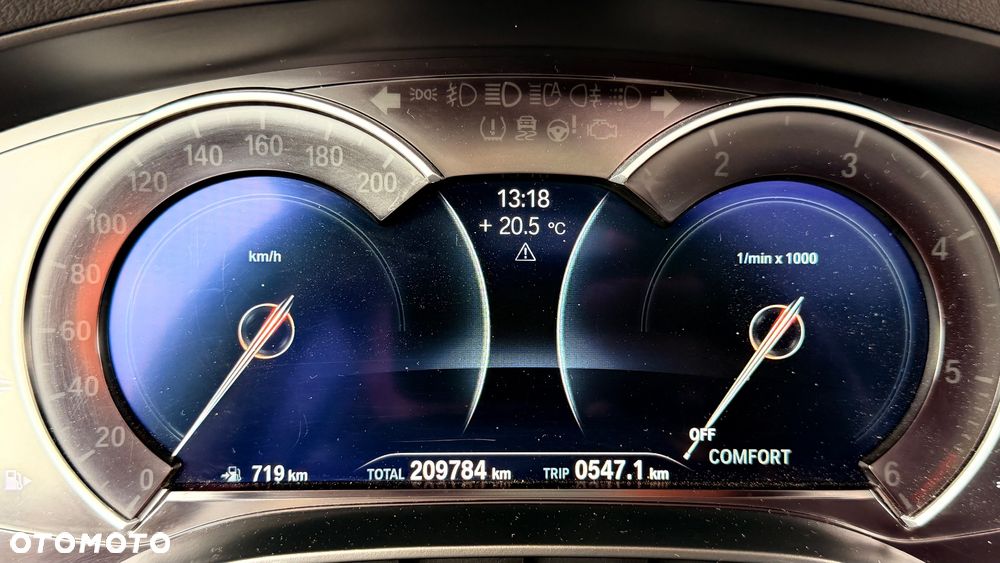BMW Seria 5 520d Sport Line - 14