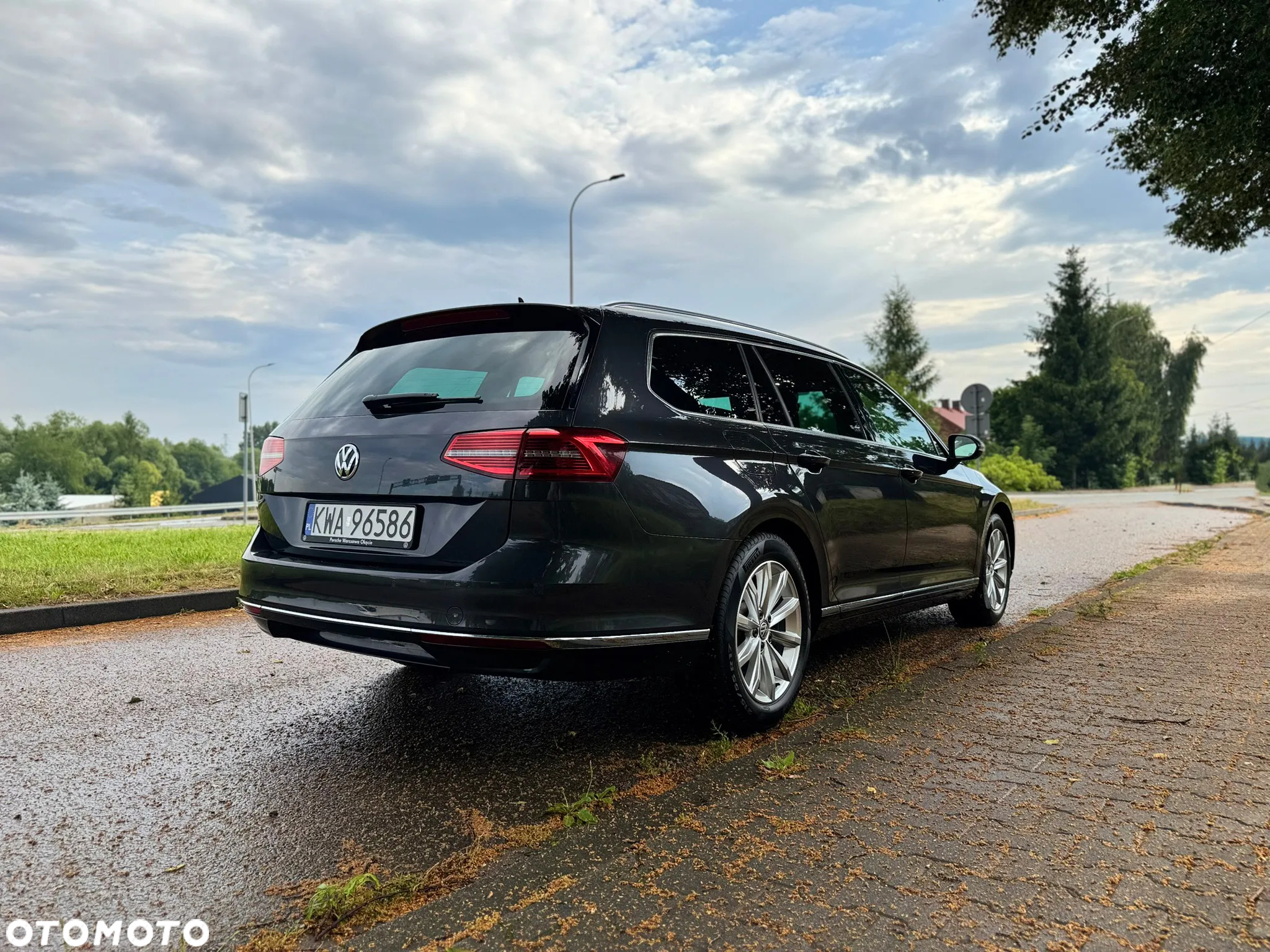 Volkswagen Passat 2.0 TDI BMT Highline DSG - 3