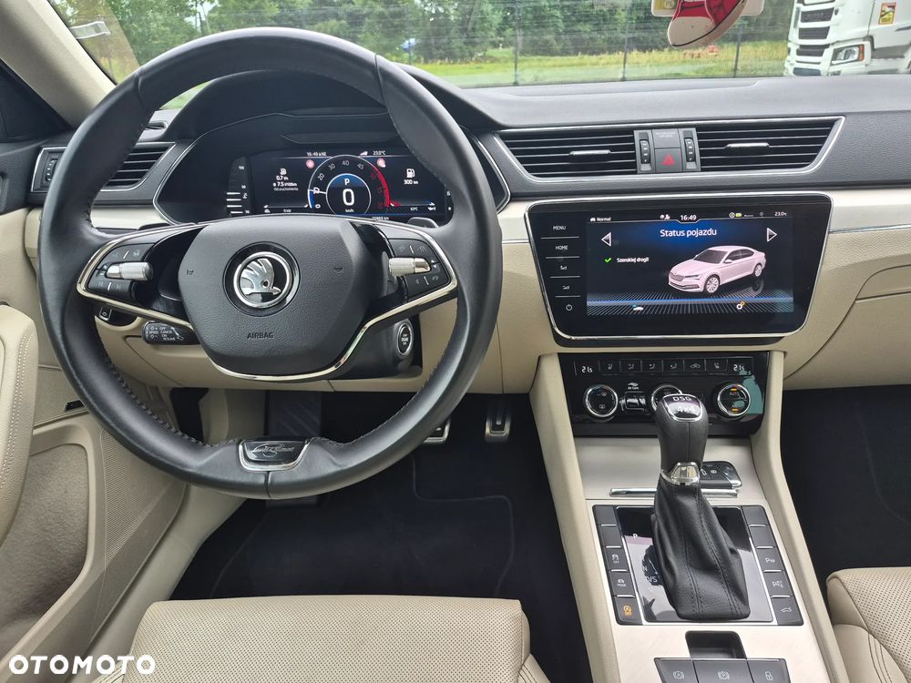 Skoda Superb 2.0 TDI SCR 4x4 L&K DSG - 21