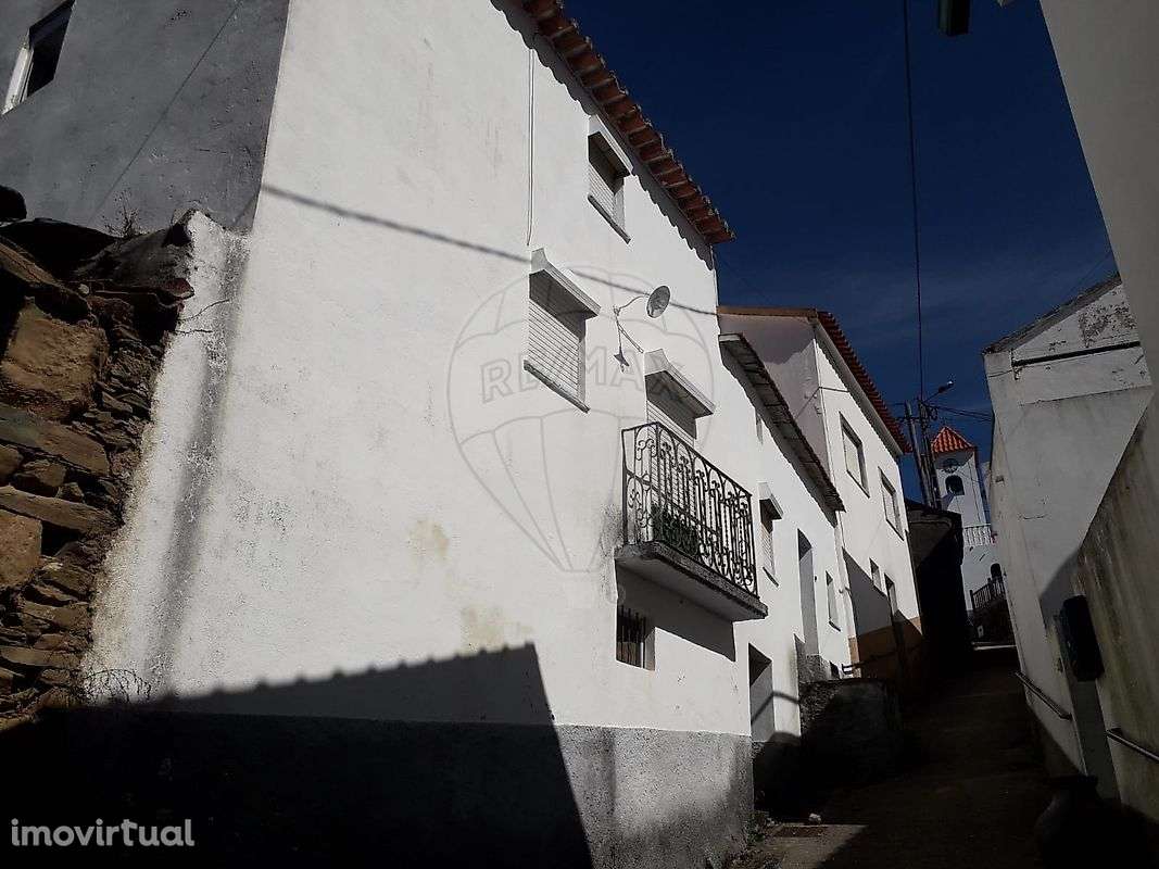 Moradia T3 para venda - Grande imagem: 2/17