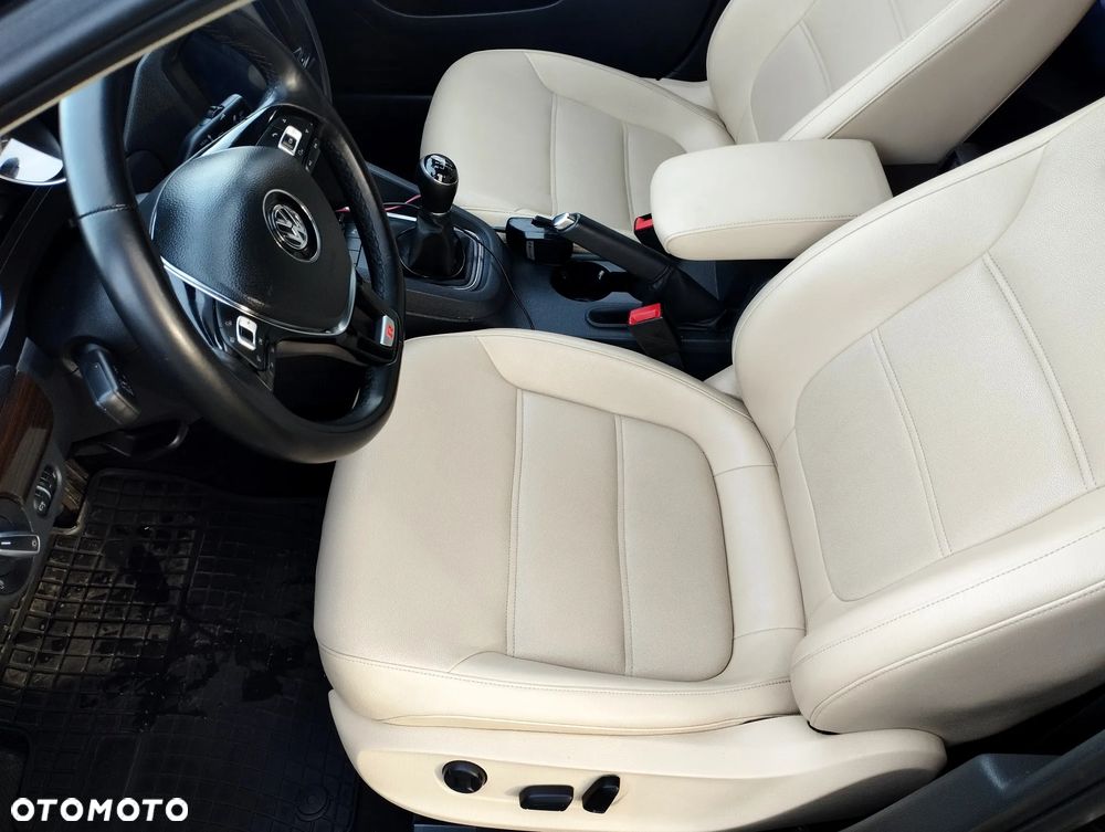 Volkswagen Jetta 2.0 TDI DPF BMT Comfortline - 27