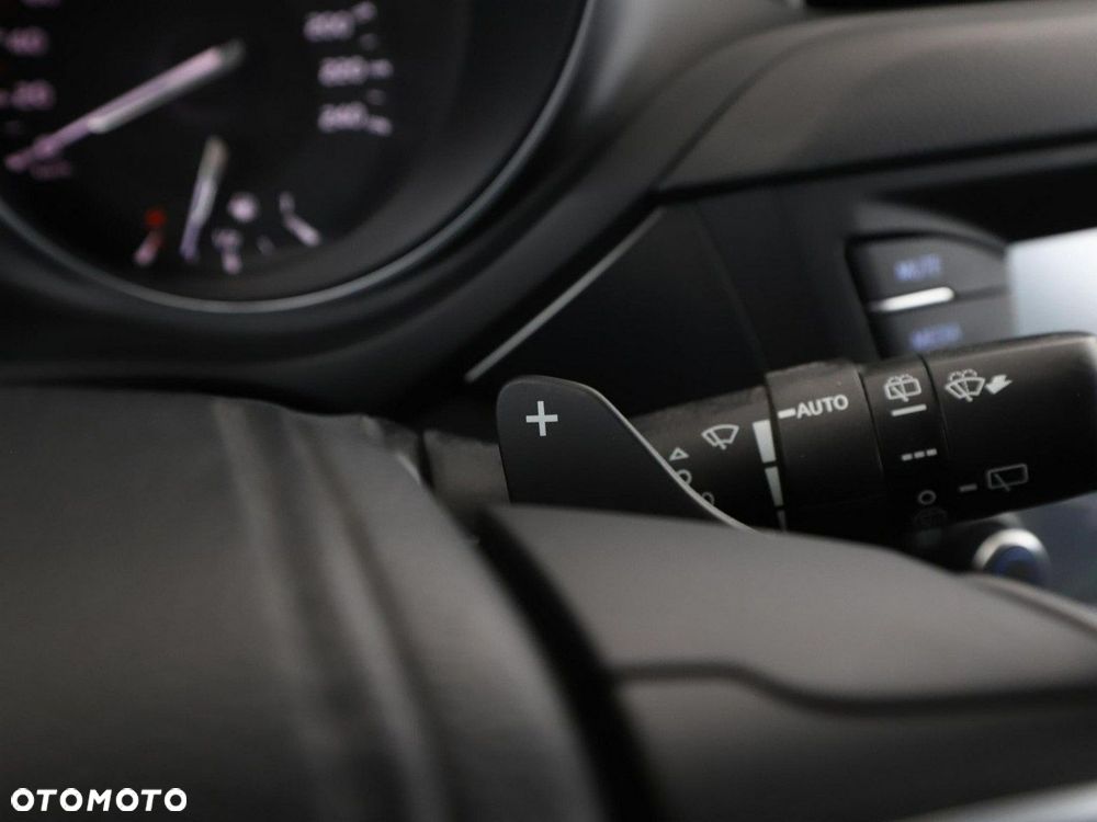 Toyota Avensis Touring Sports 1.8 Multidrive S Edition S+ - 31