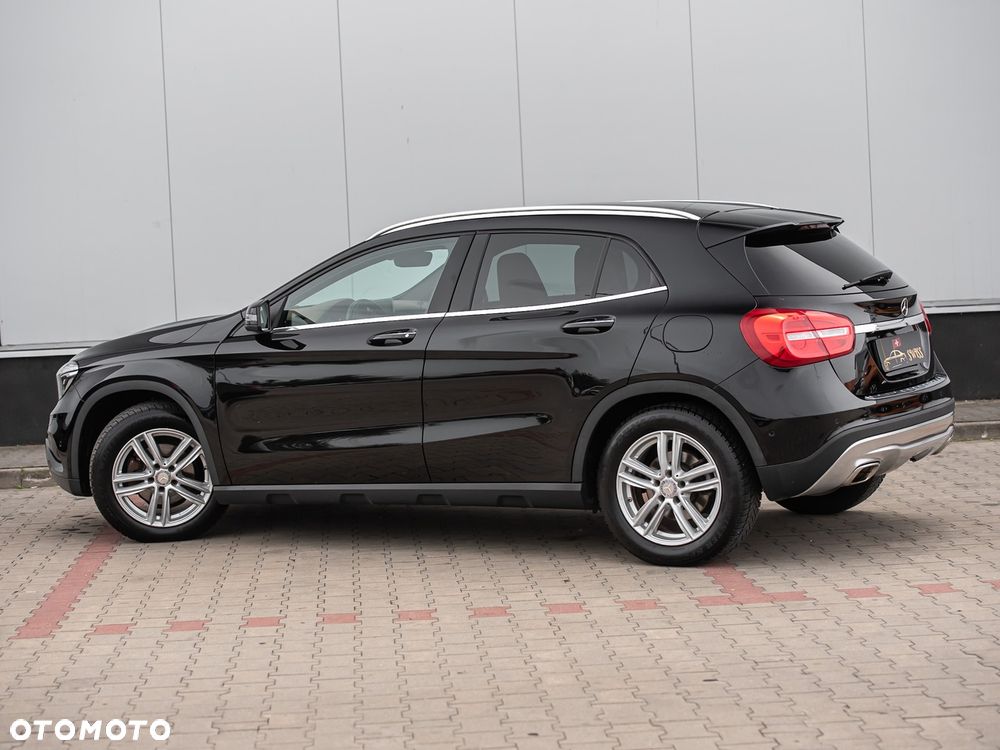 Mercedes-Benz GLA 220 CDI 4Matic 7G-DCT - 10
