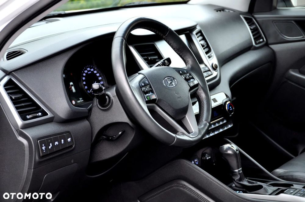 Hyundai Tucson 2.0 CRDi 4WD Automatik Passion Plus - 19