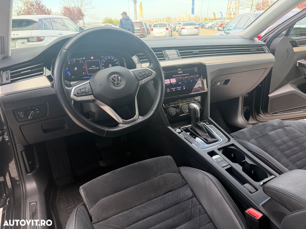 Volkswagen Passat 2.0 TDI SCR DSG Comfortline - 27