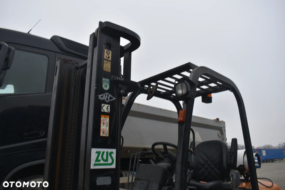 Hangcha CPQD35N-RW22-Y - 7