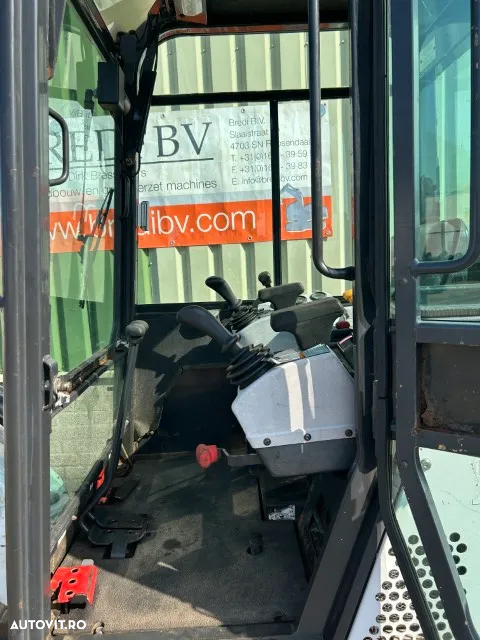 Bobcat 325 - 9