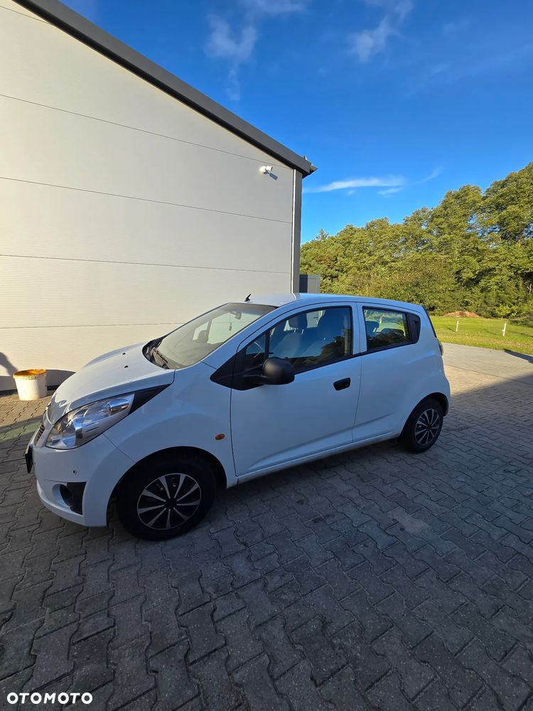 Chevrolet Spark 2011 photo 4