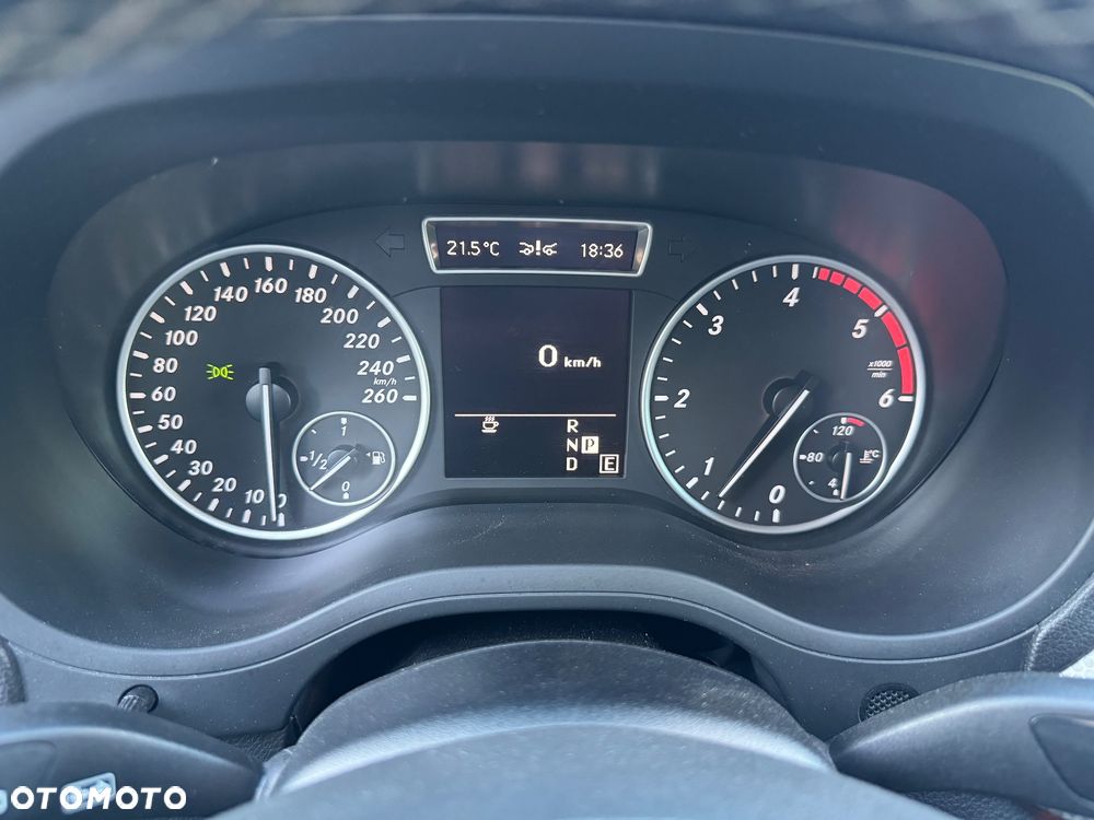 Mercedes-Benz Klasa B 180 CDI (BlueEFFICIENCY) 7G-DCT - 14