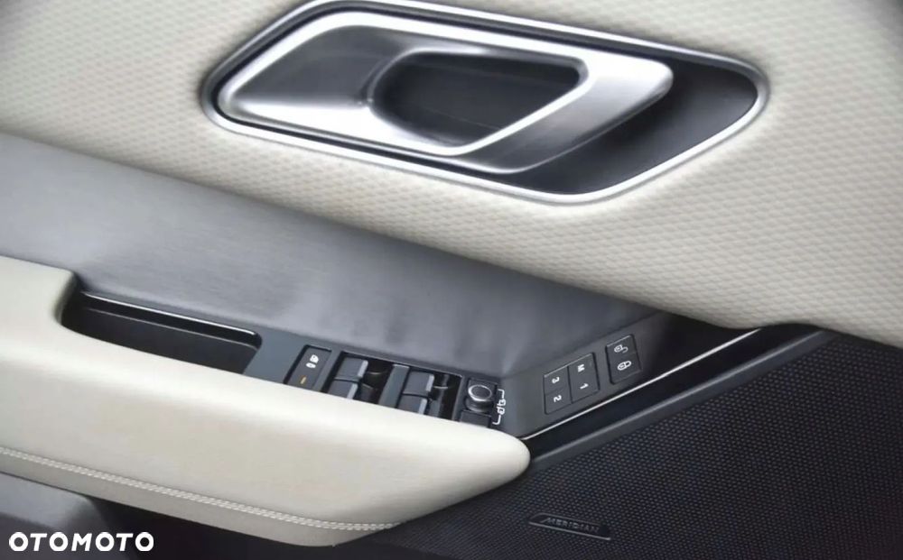 Land Rover Range Rover Velar 2.0 Si4 GPF R-Dynamic SE - 18
