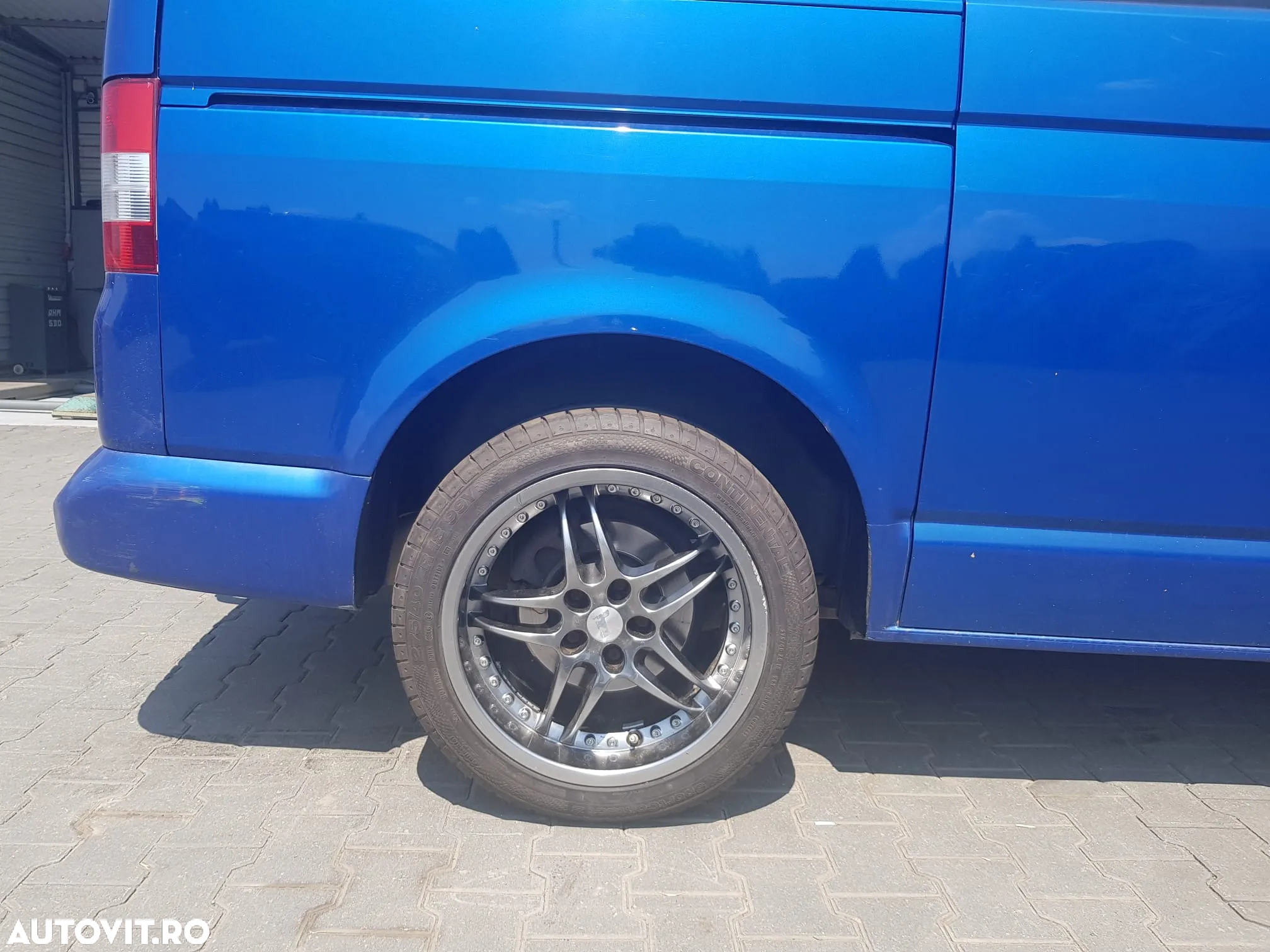 Volkswagen Transporter Caravelle DPF Comfortline Scurt - 10