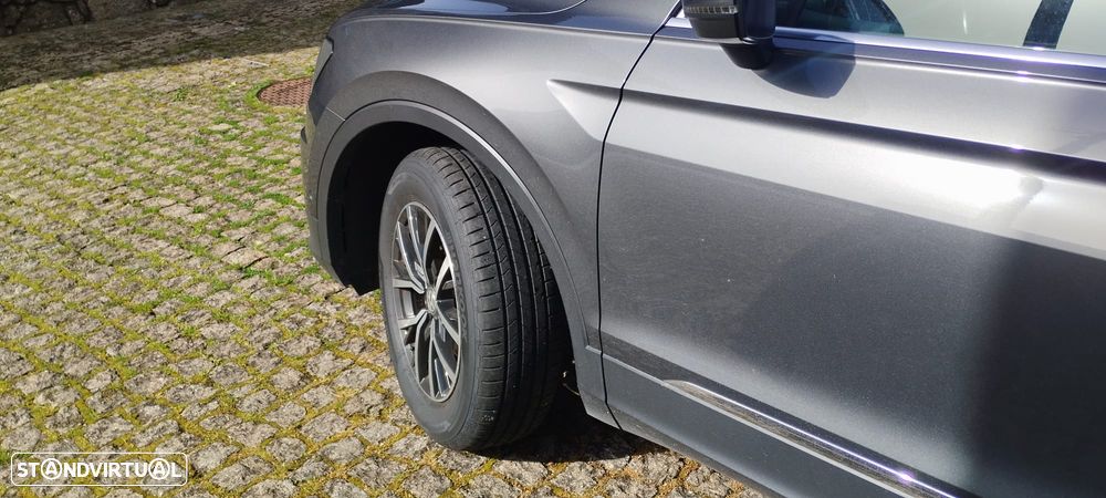 VW Tiguan 2.0 TDI Confortline - 11