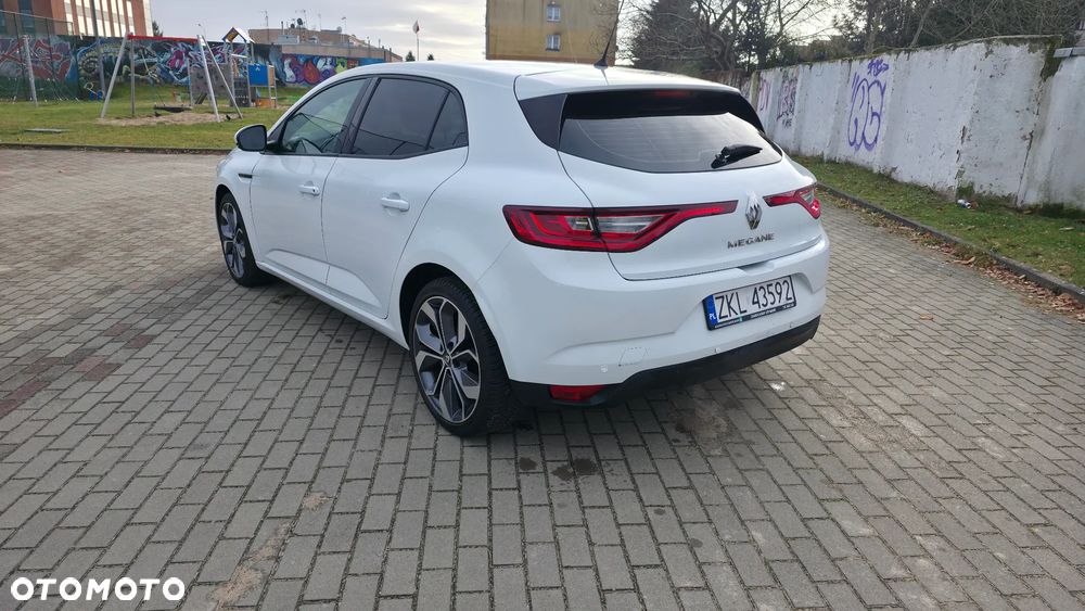 Renault Megane ENERGY TCe 100 LIFE - 8