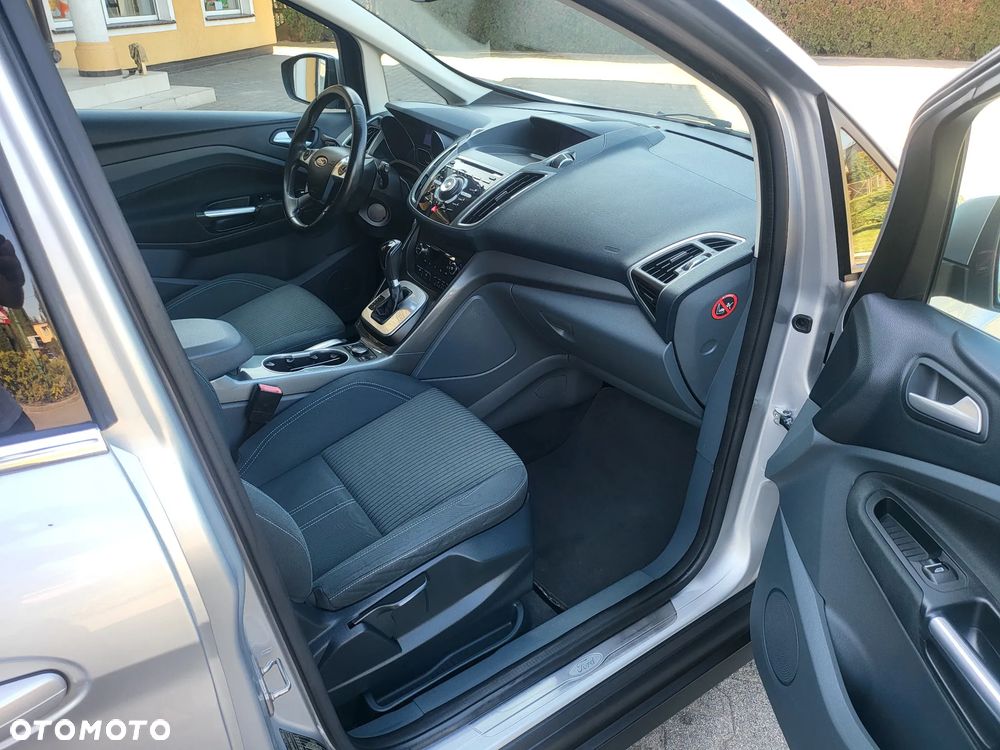 Ford Grand C-MAX 2.0 TDCi Titanium - 16