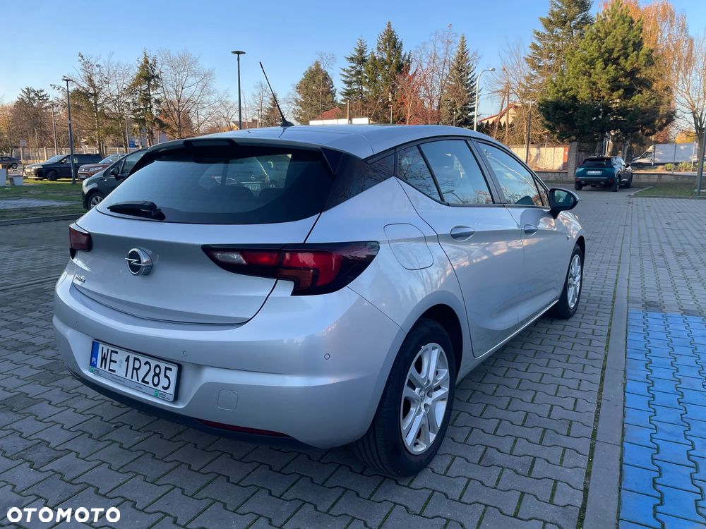 Opel Astra 1.2 T Business Edition S&S - 3