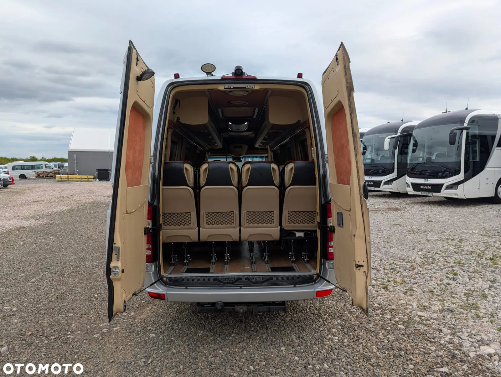 Mercedes-Benz Sprinter 519 - 6