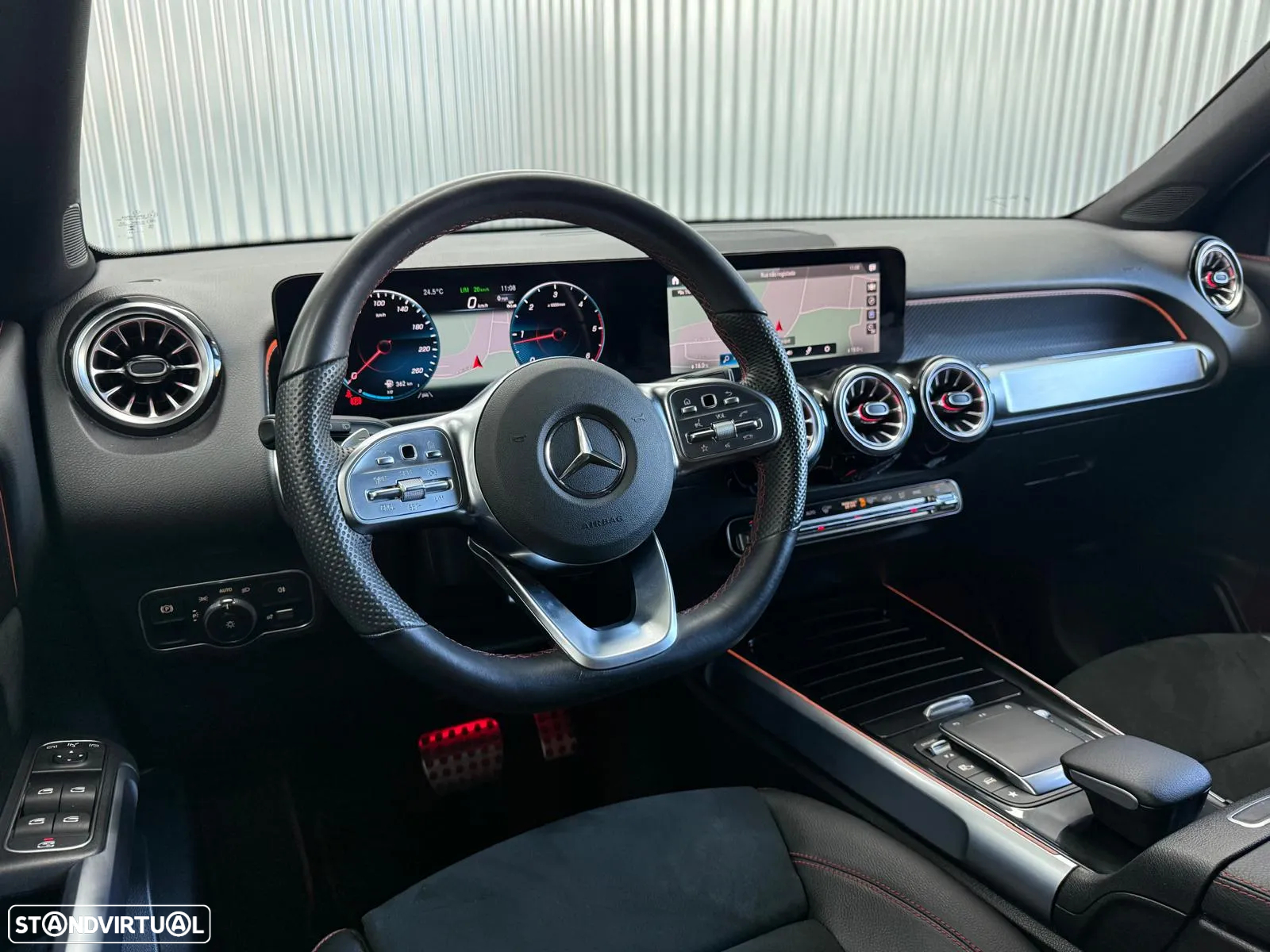 Mercedes-Benz GLB 180 d AMG Line - 20