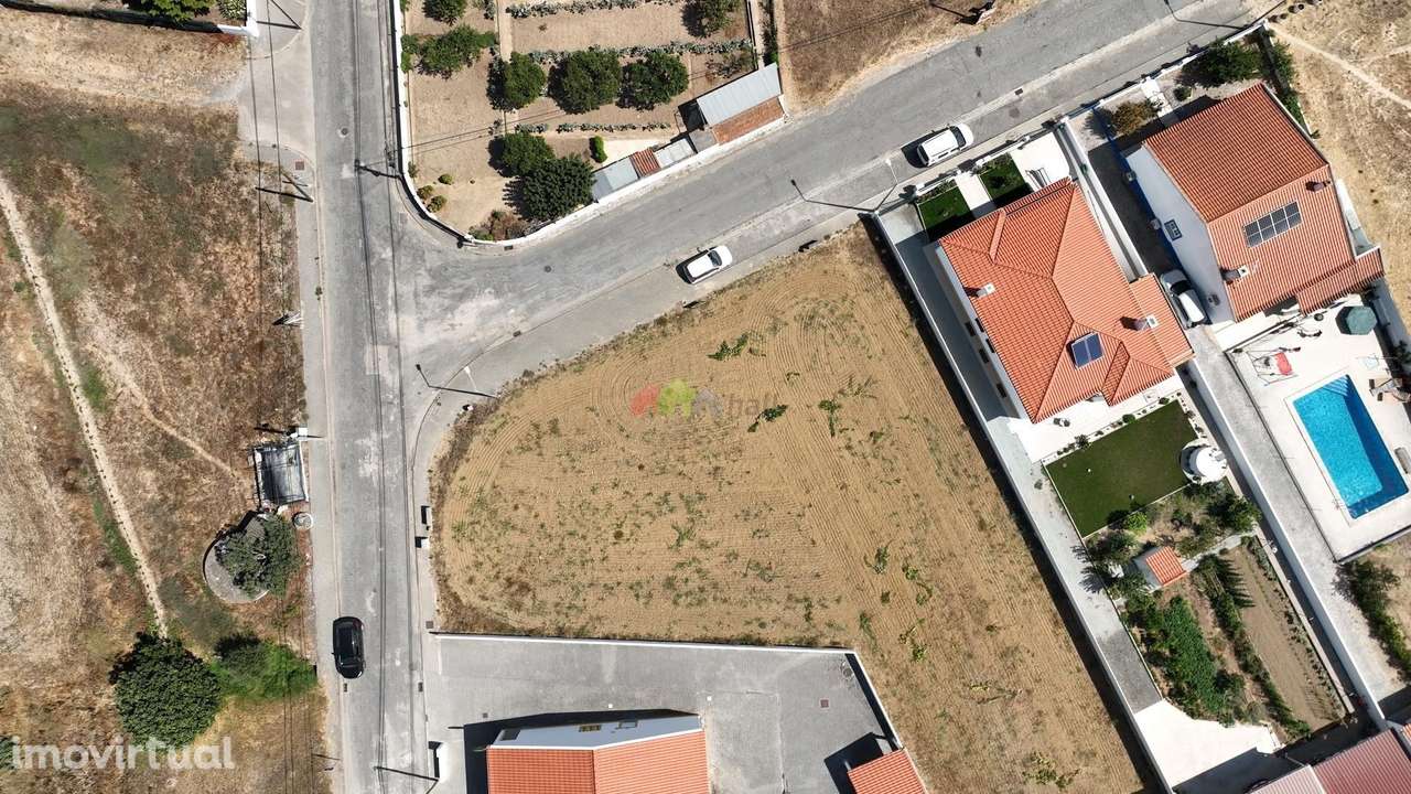 Venda Terreno - Grande imagem: 2/19