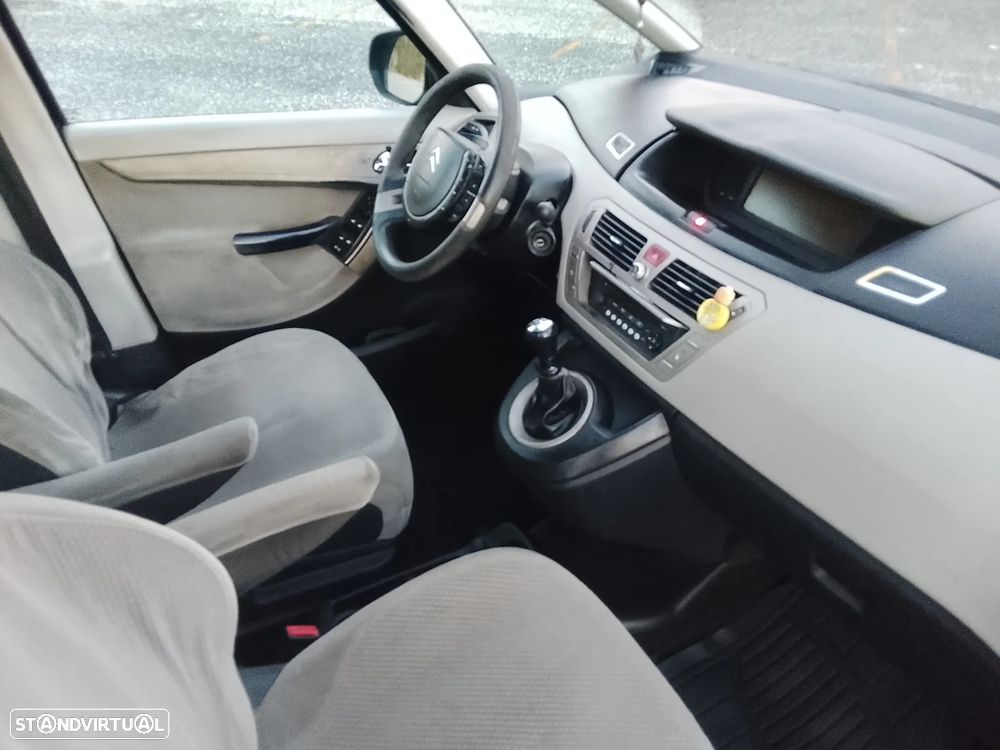 Citroën C4 Grand Picasso 1.6 HDi Confort - 9