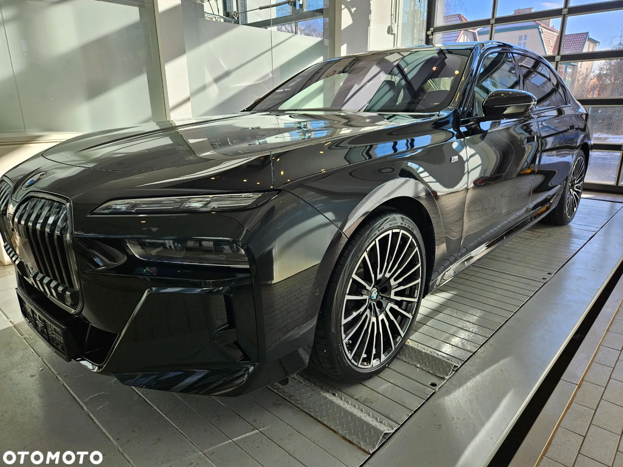 BMW Seria 7 - 1