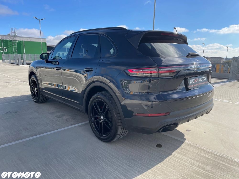 Porsche Cayenne Platinum Edition - 8