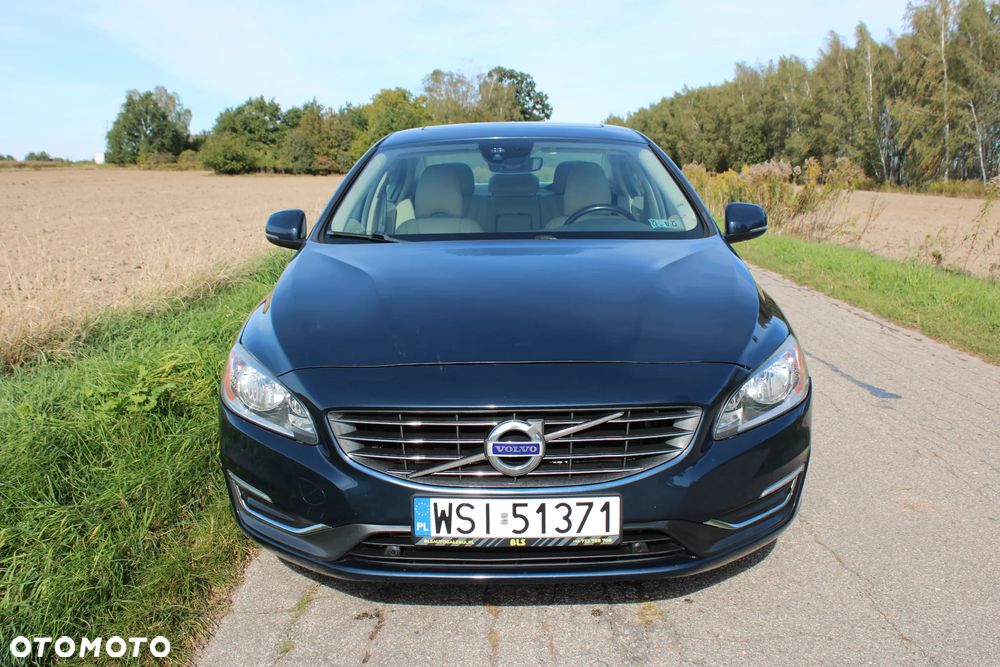 Volvo S60 - 2