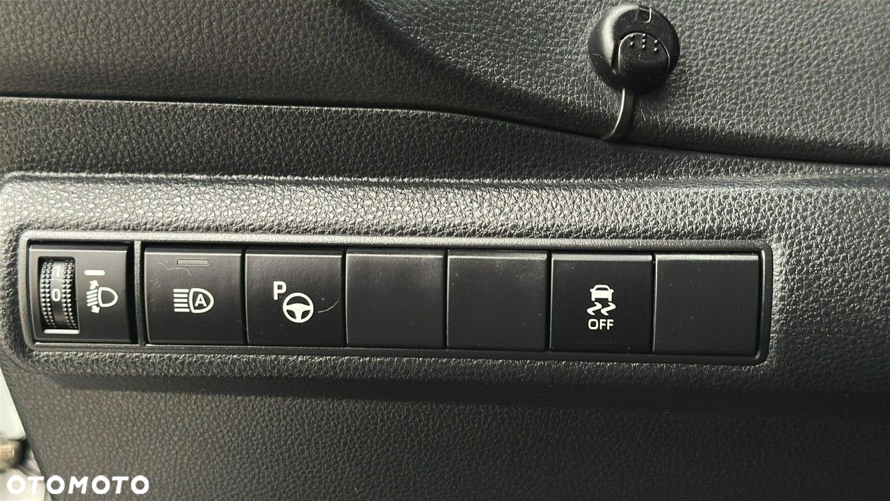 Toyota Corolla 2.0 Hybrid GR Sport - 27