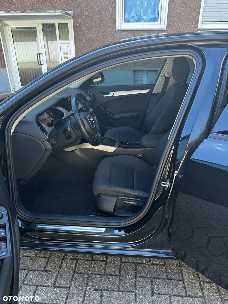 Audi A4 - 8