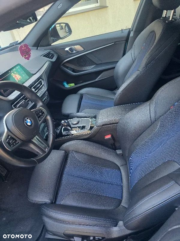 BMW Seria 2 220i M Sport - 8