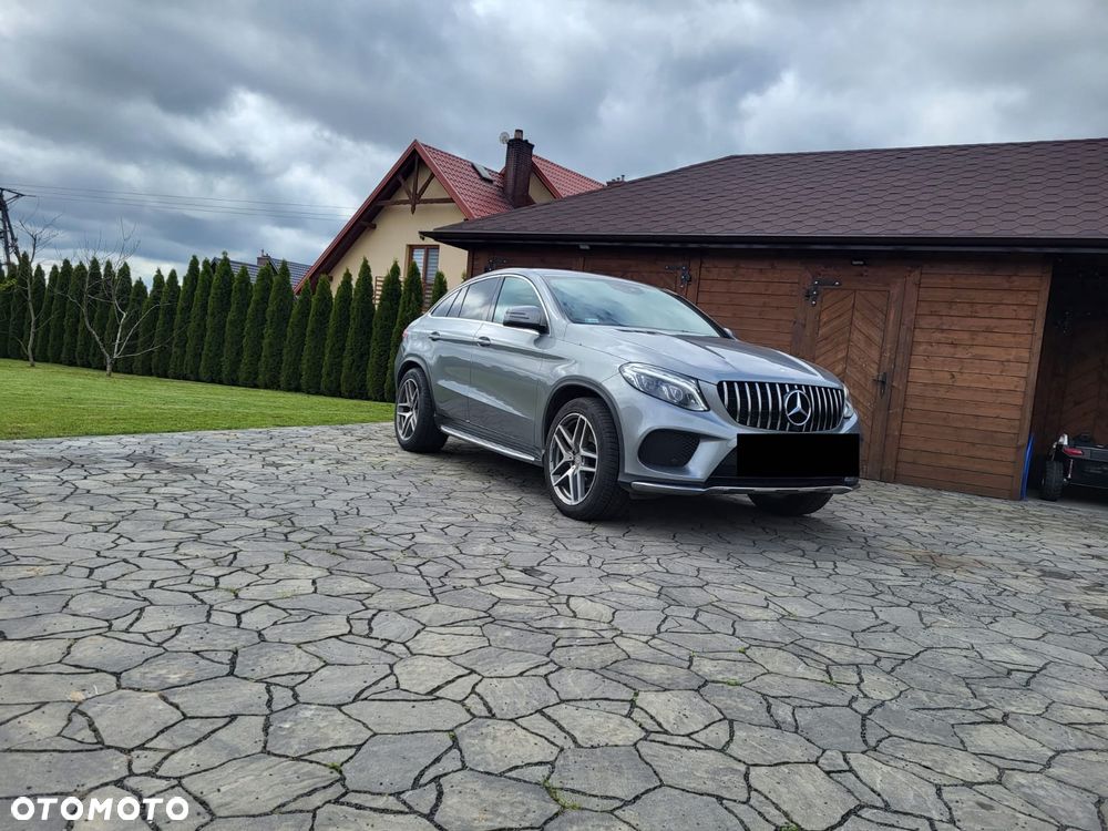 Mercedes-Benz GLE 350 d 4-Matic - 2