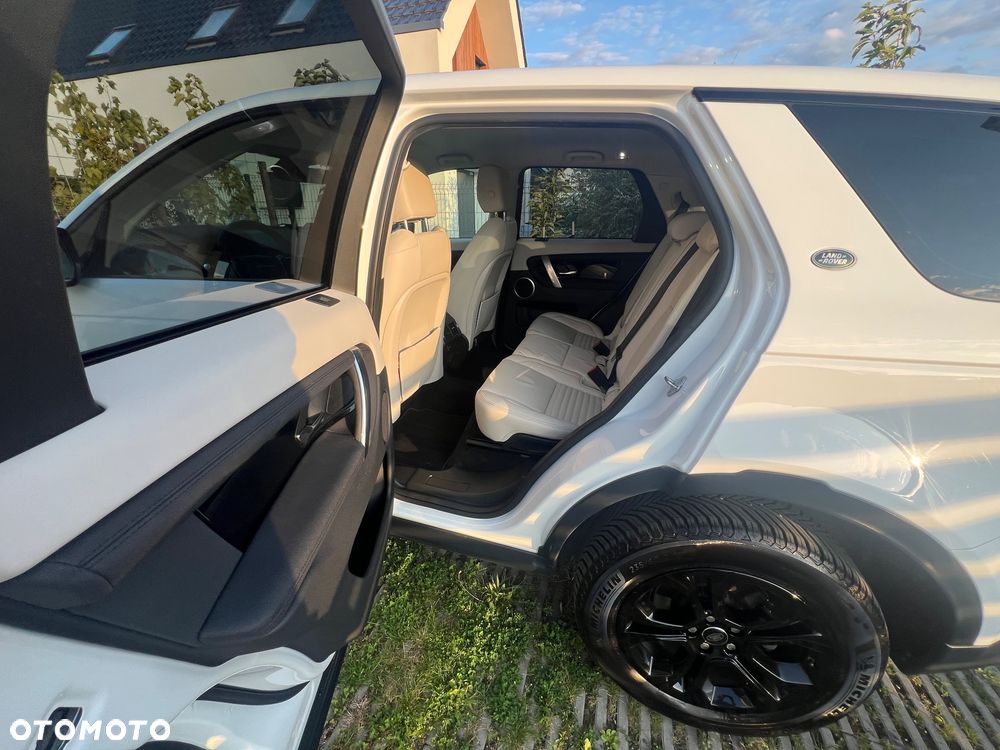 Land Rover Discovery Sport 2.0 P200 mHEV S - 9