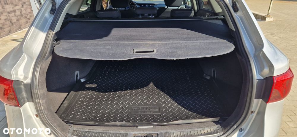 Toyota Avensis Touring Sports 1.8 Comfort - 20