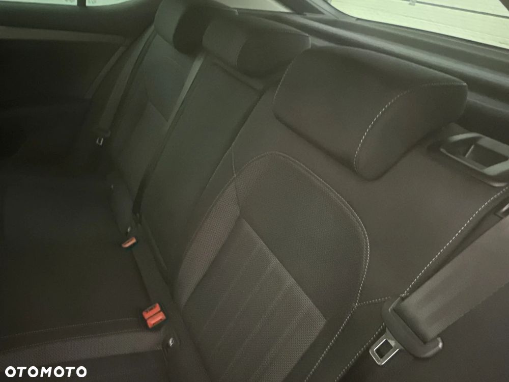 Skoda Superb 2.0 TDI SCR Style DSG - 20