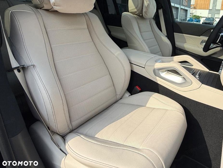 Mercedes-Benz GLS 450 d mHEV 4-Matic AMG Line - 16