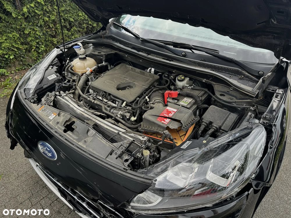 Ford Kuga 1.5 EcoBoost TITANIUM - 3