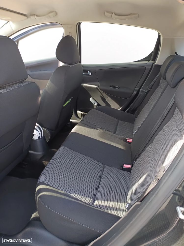 Peugeot 207 1.4 HDi Sport - 6
