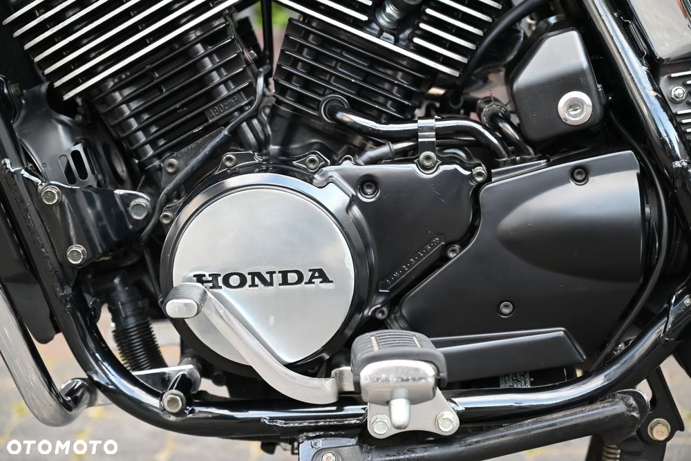 Honda VT - 30