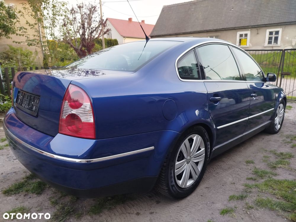 Volkswagen Passat - 6