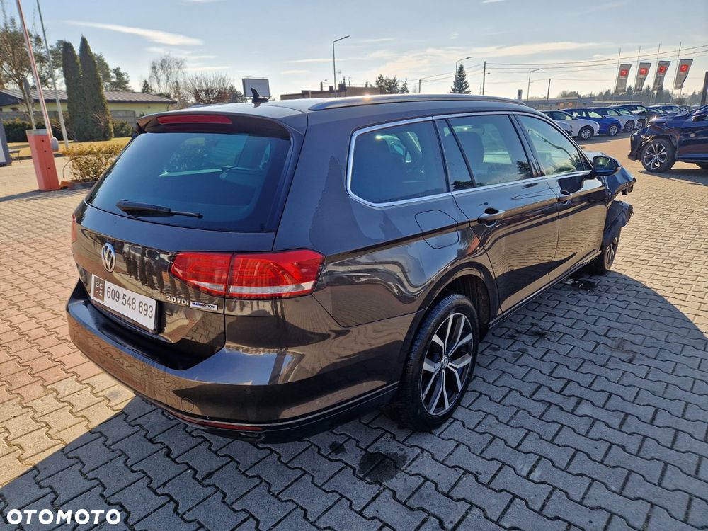 Volkswagen Passat Variant 2.0 TDI SCR Comfortline - 3