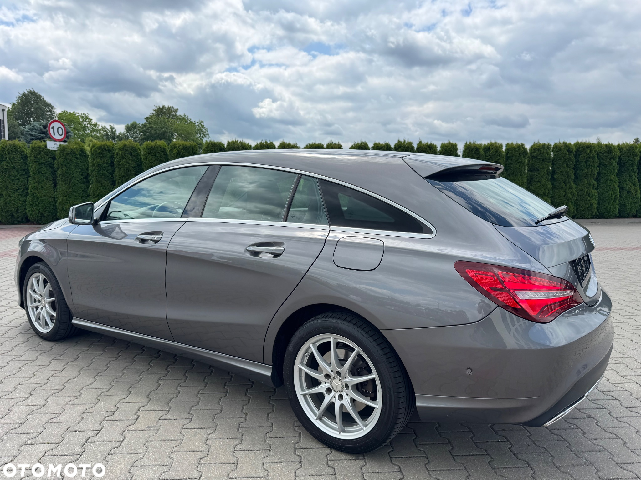 Mercedes-Benz CLA 220 d 4-Matic - 23