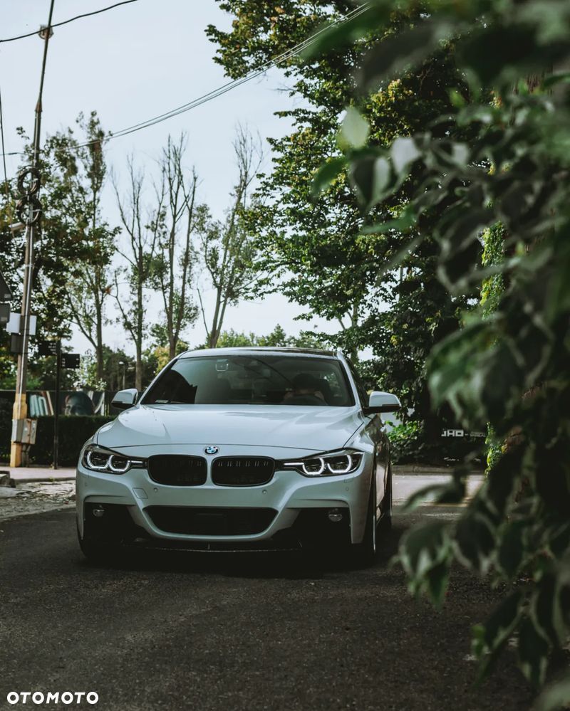 BMW Seria 3 320d xDrive M Sport Shadow - 3