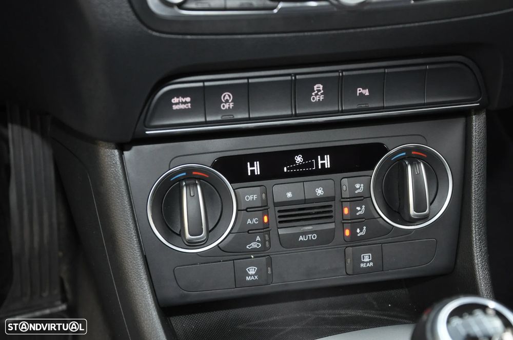 Audi Q3 2.0 TDI S-line - 43