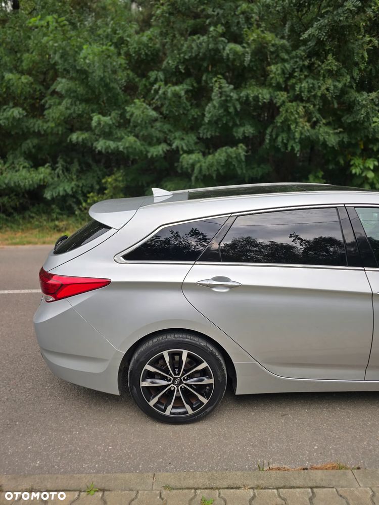 Hyundai i40 Kombi 1.7 CRDi DCT Premium - 15