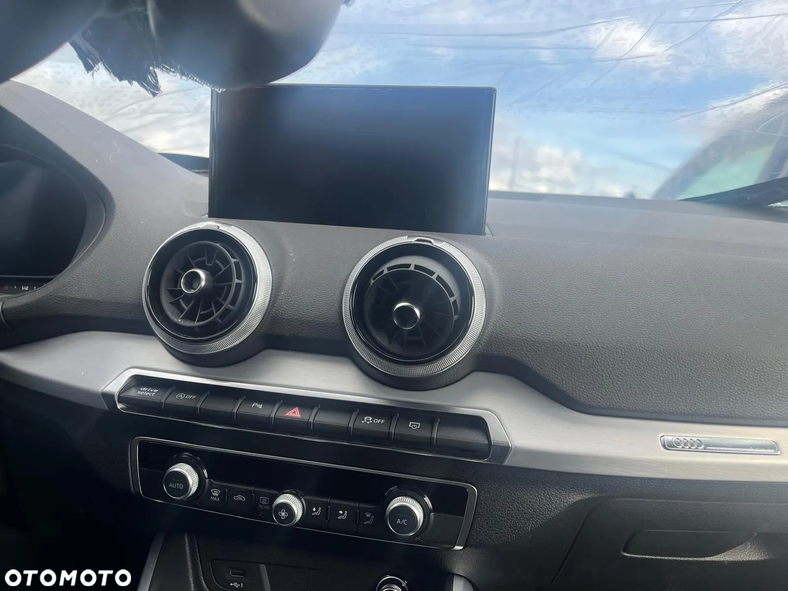 Audi Q2 35 TFSI S tronic - 7