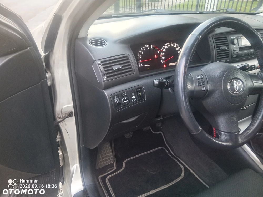 Toyota Corolla 1.4 Sol - 14